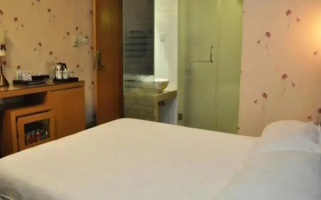 Yiwu Bangke Business Hotel
