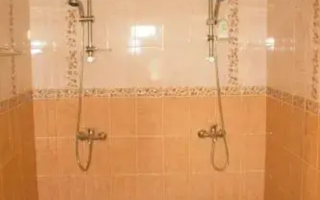 Guesthouse Sadoviy na Narochi