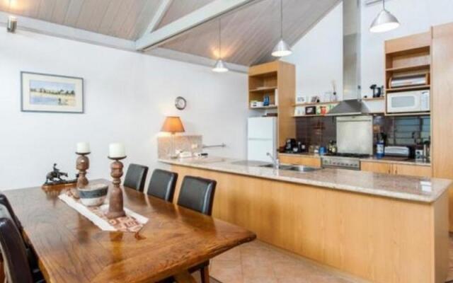 The Beach Lounge Holiday House