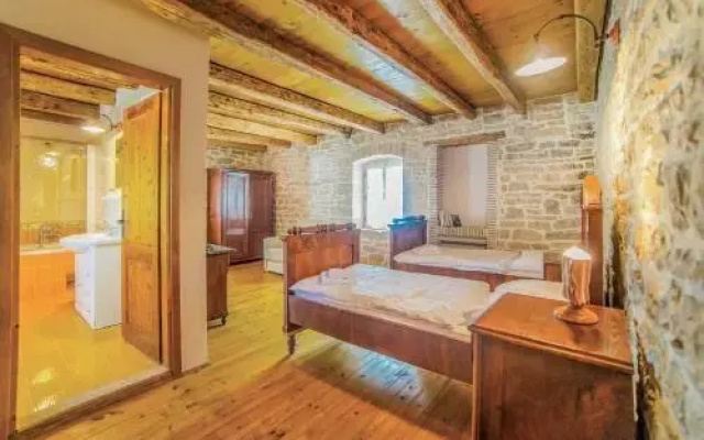 Elegant Villa in Istria With Outdoor Pool