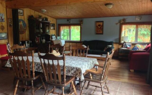 Grangette Entre Chiens et Loups