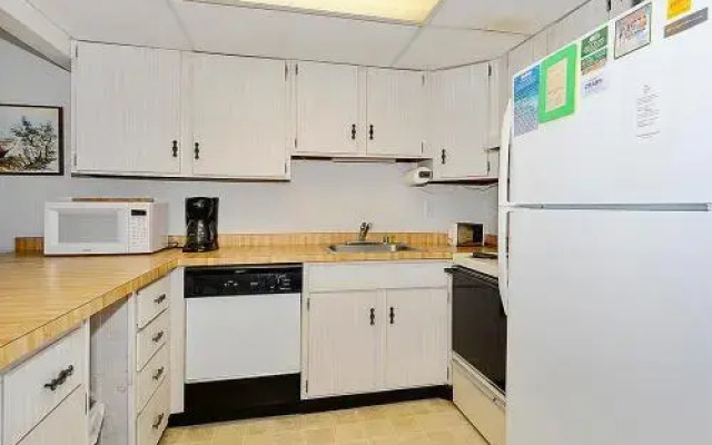 Bonaire 404 2 Br condo by RedAwning
