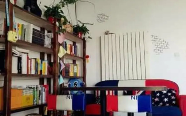 YT Sowing Dream Hostel Wenjing College
