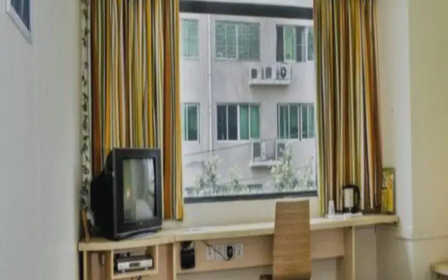 7 Days Inn Zhaotong Hailou Road Branch