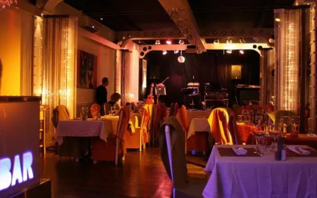 Le Lodge
