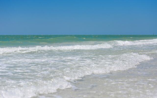 Solitude by Beachside Management