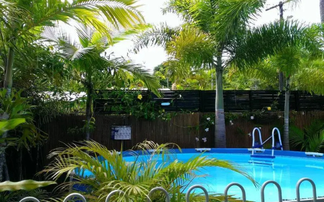 Trinity Tropical Oasis Trinity Beach Holiday Home