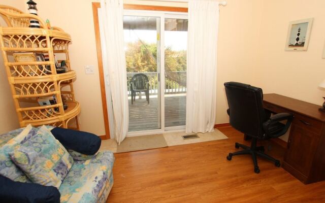 Crabby Jayne's - 9 Br Home