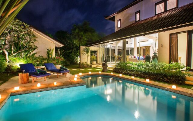 Ewa Villas