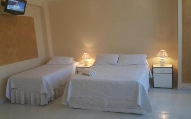 HOTEL MAISON FIORI (Centro)