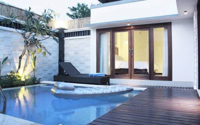 Astanaku Villas