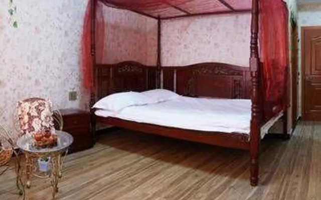 Zhenheyuan Homestay