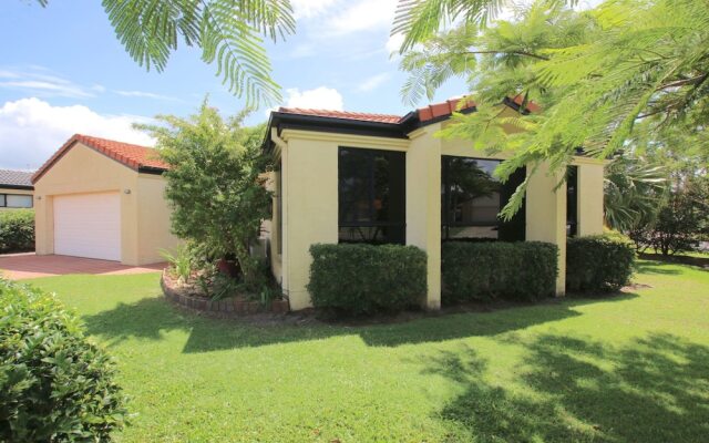 Tekani - Lennox Head