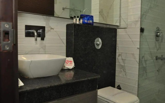 OYO Premium Mall Road Amritsar