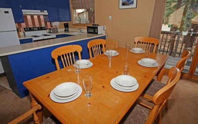 2552 Humboldt by RedAwning