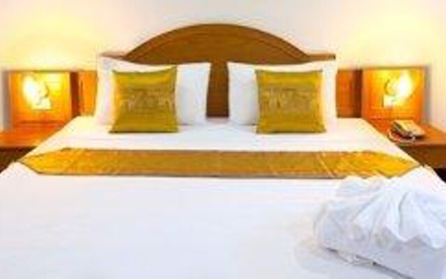 Patong Mountain Bed  Breakfast