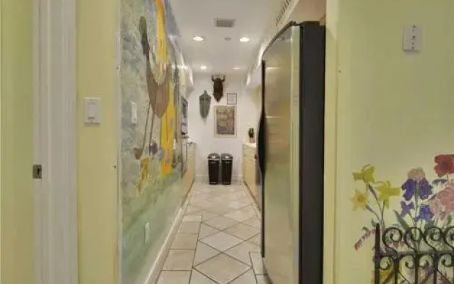 Truman's Hideaway (Condo)