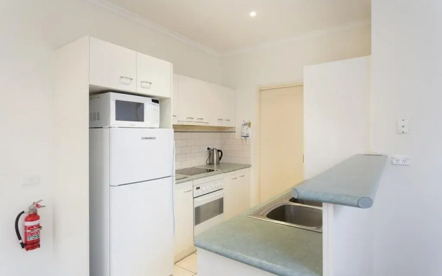Bendigo Holiday Houses (Baxter)