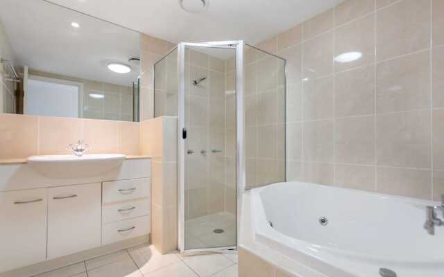 Wanda Beach, Unit 2/197 Soldiers Point Road