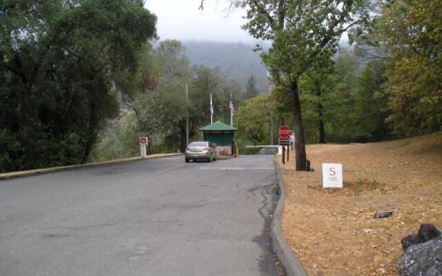 Russian River Camping Resort Studio Cabin 3