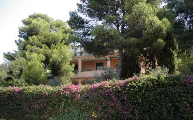 Bed  Breakfast Casa Del Mandorlo