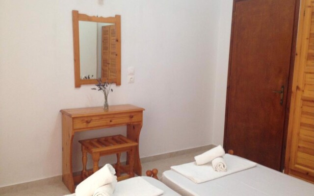 Central Guest House Skiathos