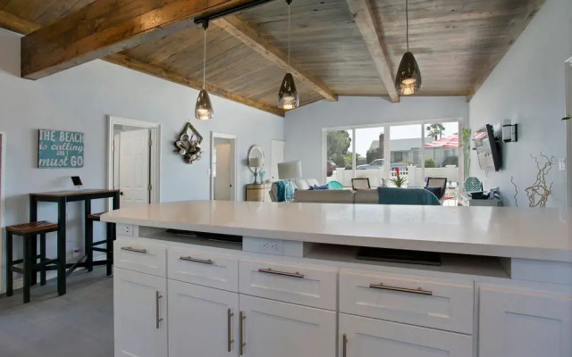 Chic Rental 1 Block from Beach by RedAwning