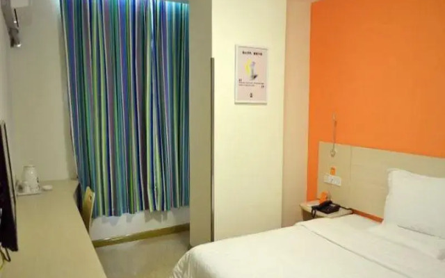 7 Days Inn Zhengzhou Hi-Tech Zone Enterprises Base Branch