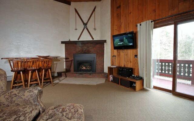 Snow Flake by RedAwning