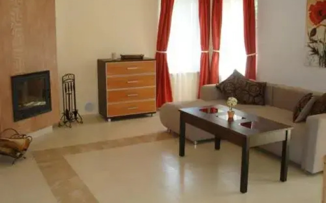 Ośrodek na jeziorem - Radew Rosnowo