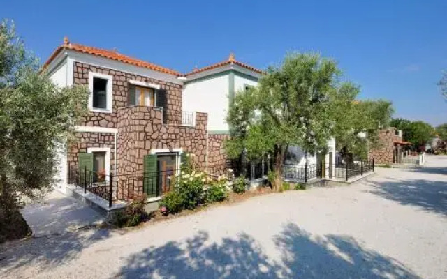 Elea Houses Molivos