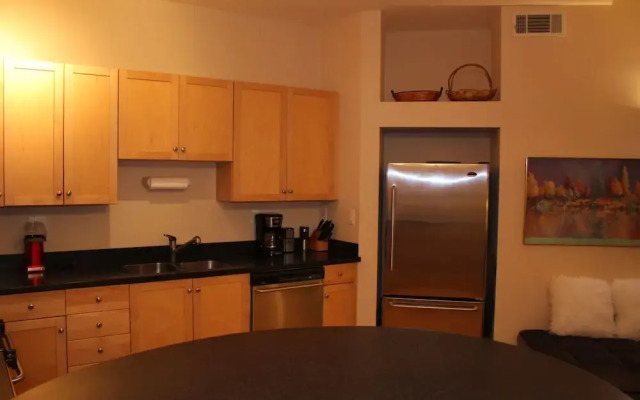 Buckhead 374 By Homecomfortstay