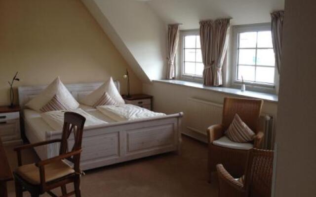 Inselhotel Kapitän Tadsen / Amrum