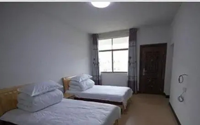 Jiangling Deyun Inn