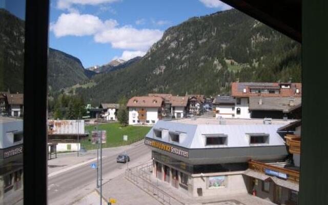 Apartment Sellaronda Canazei