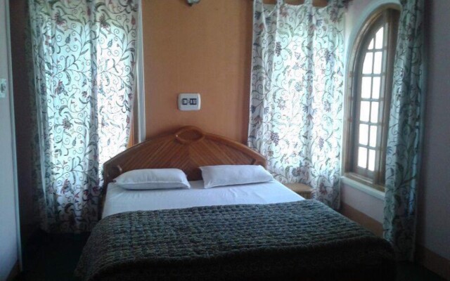 Asif Guesthouse