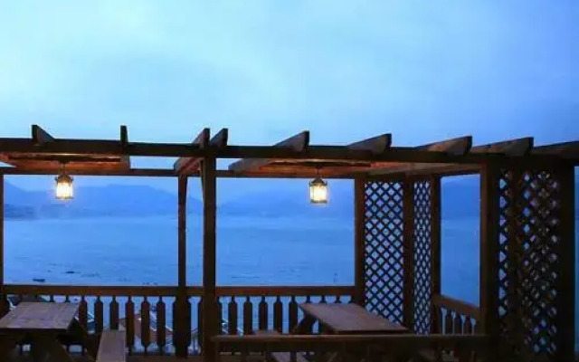 Rainbow Hill Pension