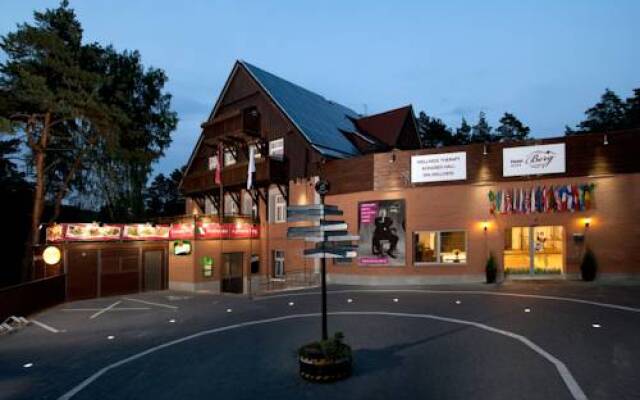 hotelImage
