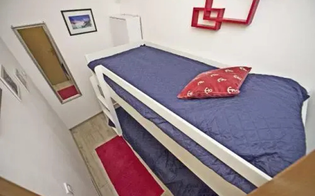 Holiday Home Listeši 1