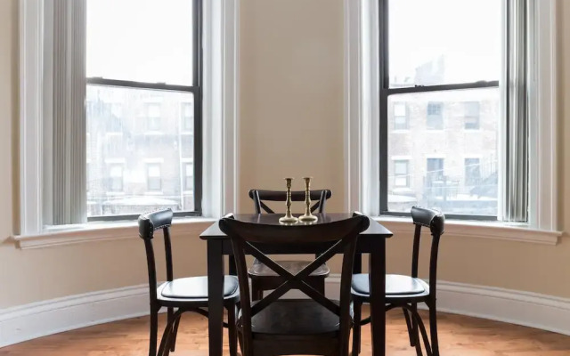 Superior Fenway Suites by Sonder