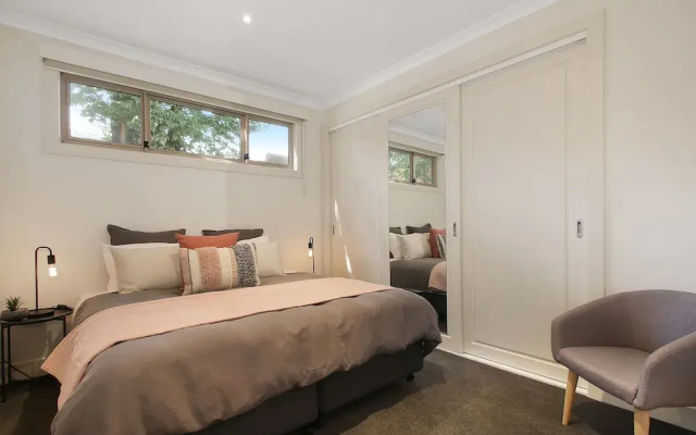 22 Riverside