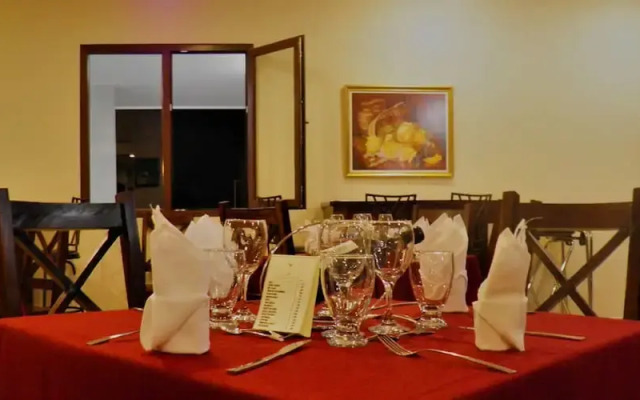 Barolo Hotel