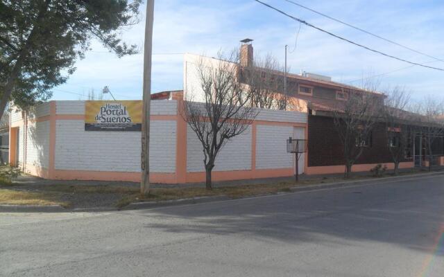 Hostel Portal de Sueños, Neuquen a 3 cuadras de la Terminal de Buses