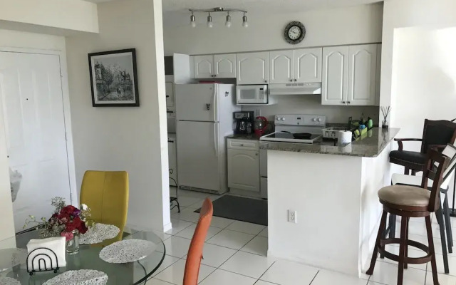 Miami Beach Intracoastal Apartments By Globe Quarters