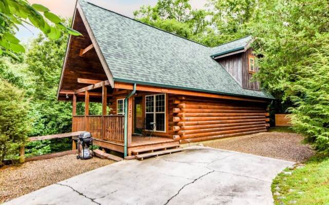 Serenity - 1 Br home by RedAwning