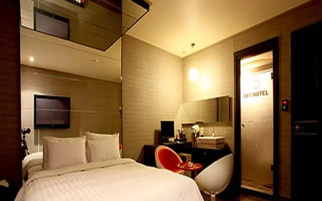 IMT Hotel Guri