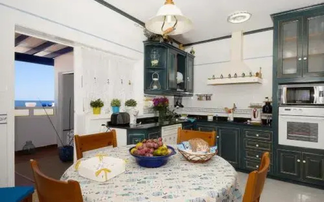 Seaview Home