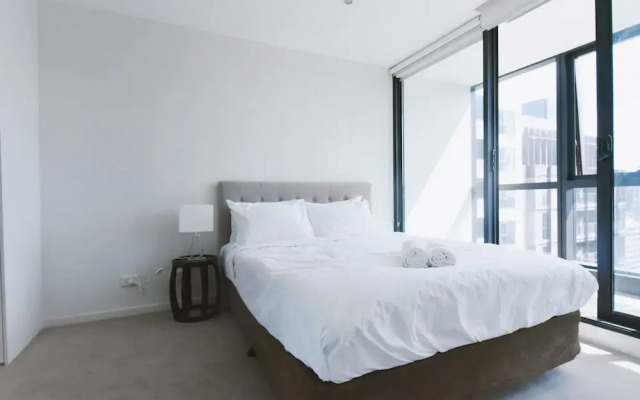Hfn Union Tower Apartment