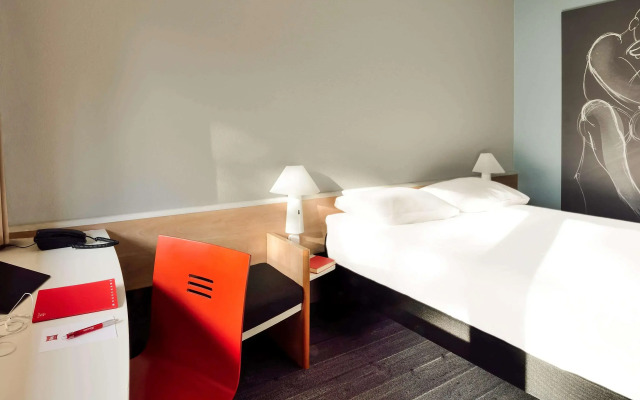 ibis Dieppe Val Druel