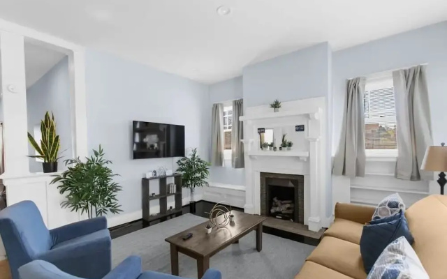 2nd Ave East Lake Craftsman
